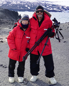 Photo of Dr. Trish Sucy and Dr. Vince Licata in Antarctica