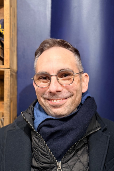 Benjamin Kahan